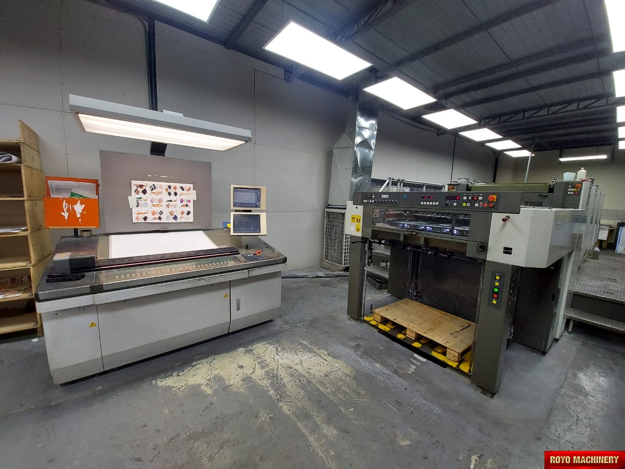 Komori LA 437