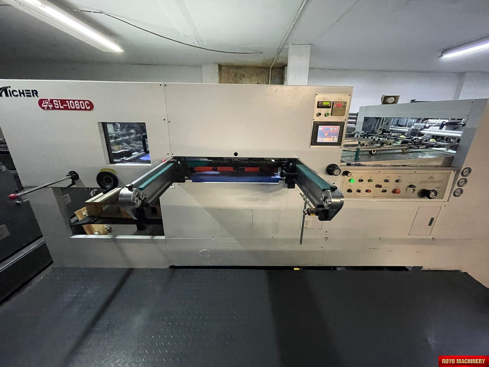 Royo Machinery RDC-1060C