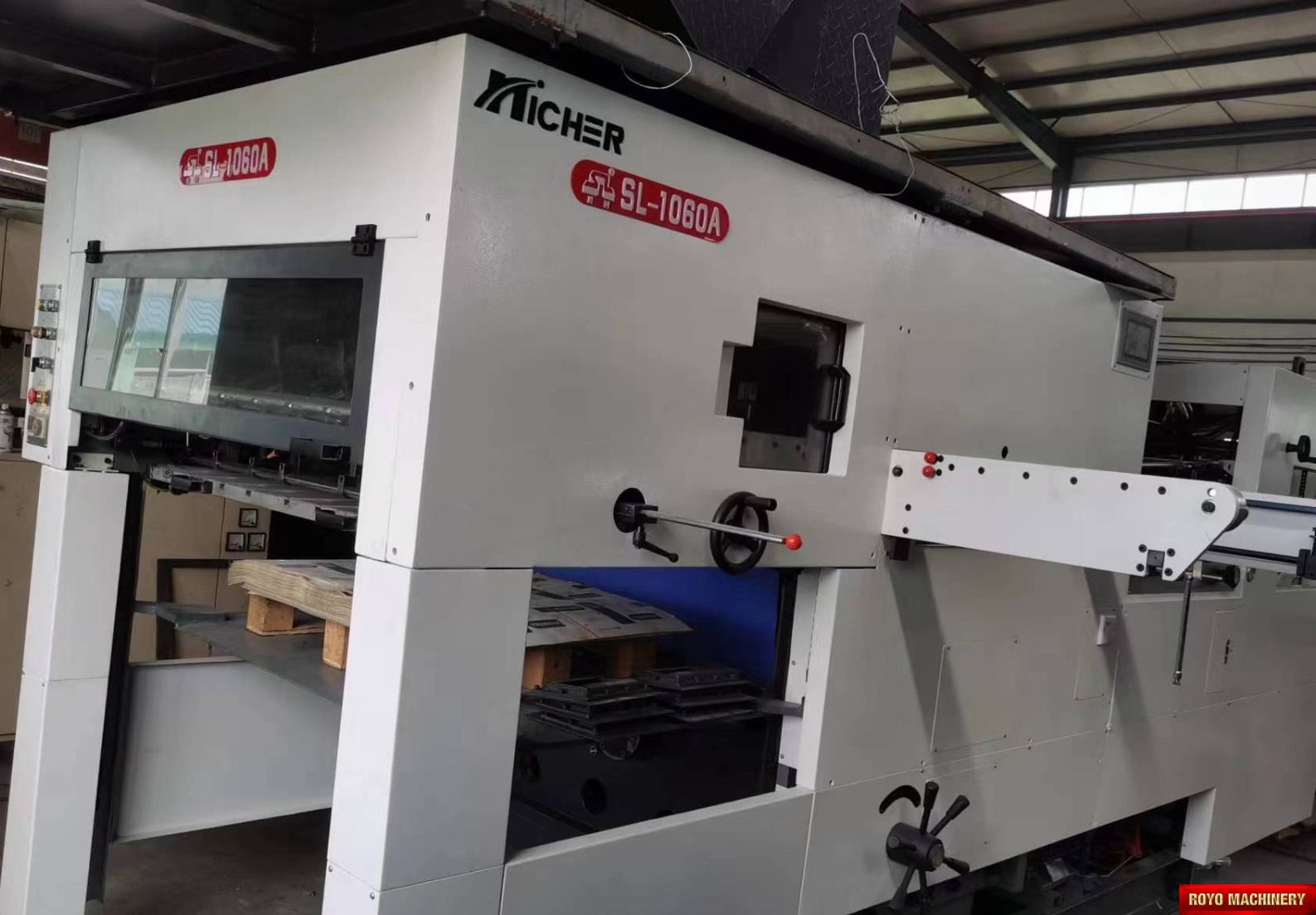 Royo Machinery RDC-1060A