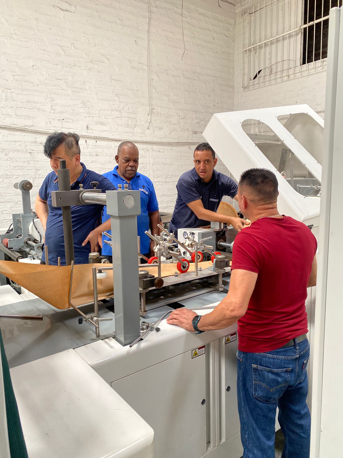 Industry news - Newsletter: Exceptional Training in Recycled Paper Bag Production for Royo Machinery in Colombia