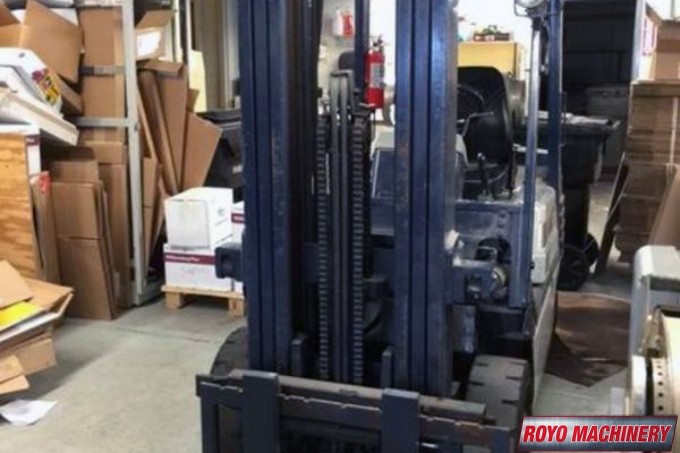 Komatsu FC25ST-11