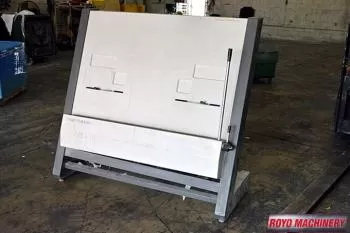 Nela 102