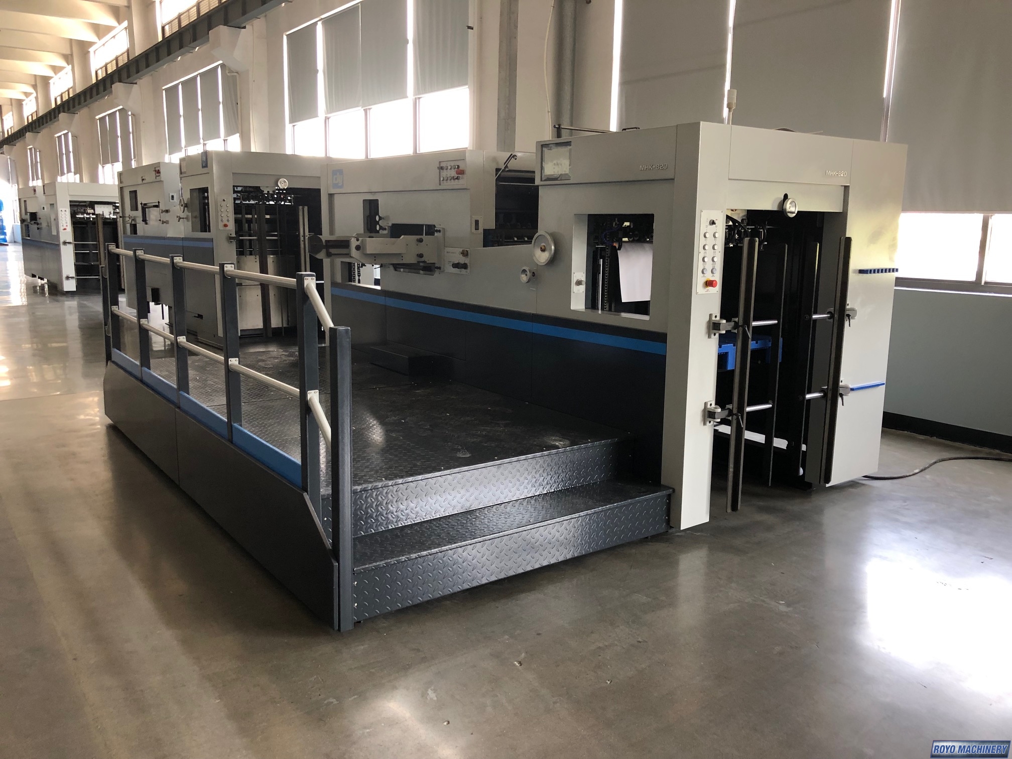 Royo Machinery RMHK-820CE
