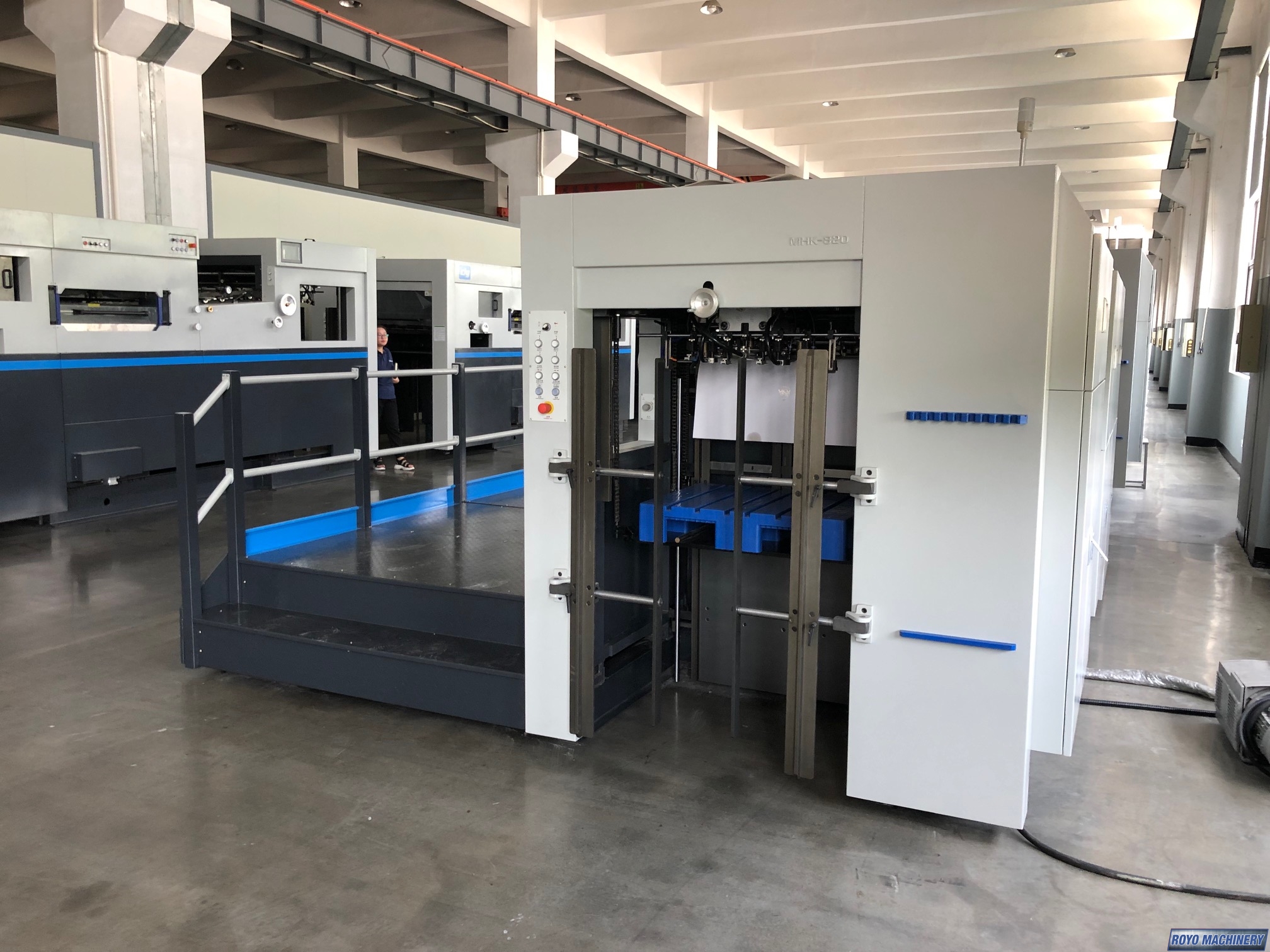Royo Machinery RMHK-820CE