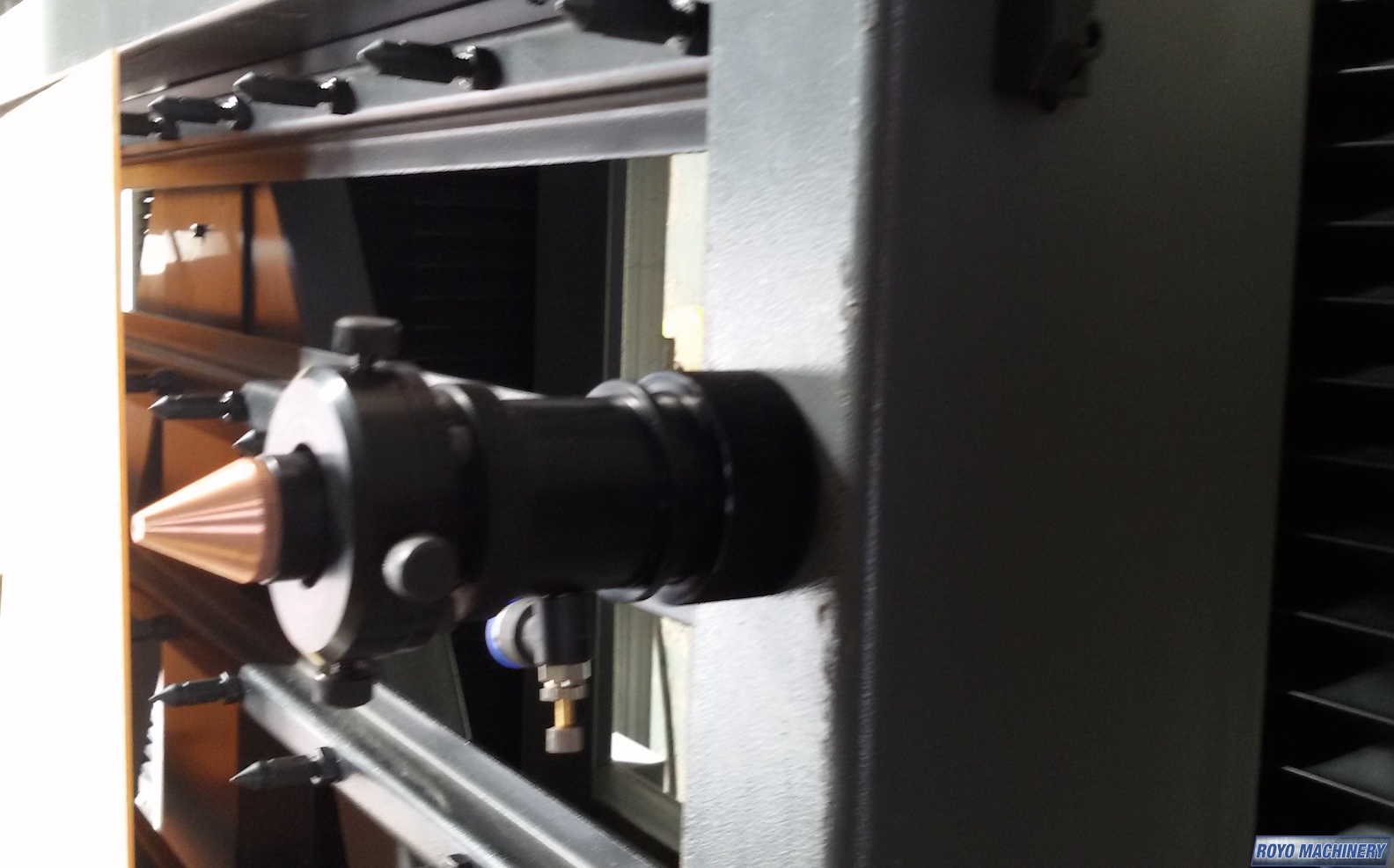 Royo Machinery RNT-600CD
