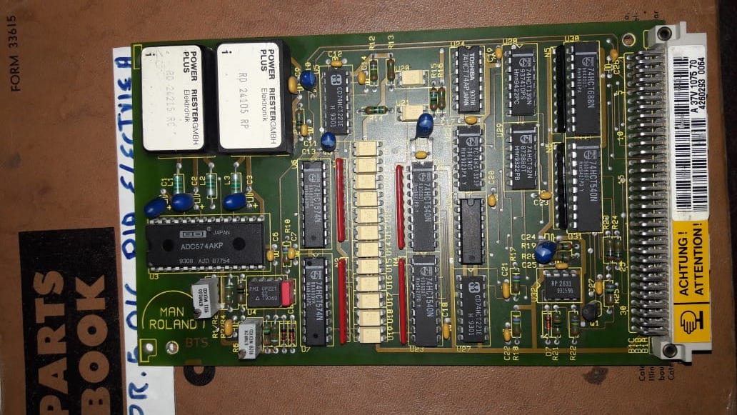 Roland R306 - Circuit Board Part